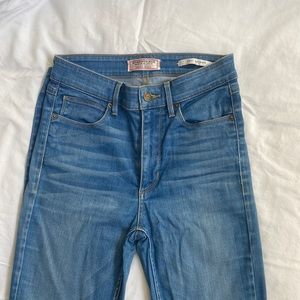 Guess - 1981 Skinny Jeans